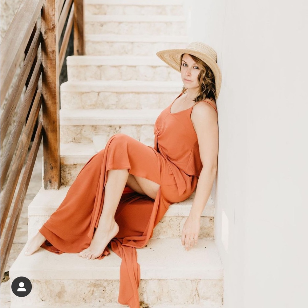 Vici Flowy Maxi Dress